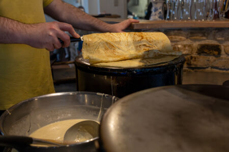 20230408 Belgien Brügge Tag 1 Crepes-IMG 2305-Verbessert-RR