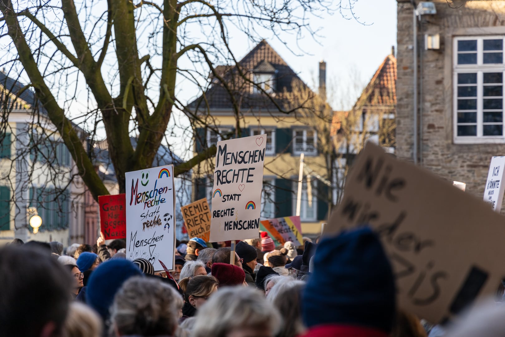 Demo: Ratingen ist Bunt statt Braun